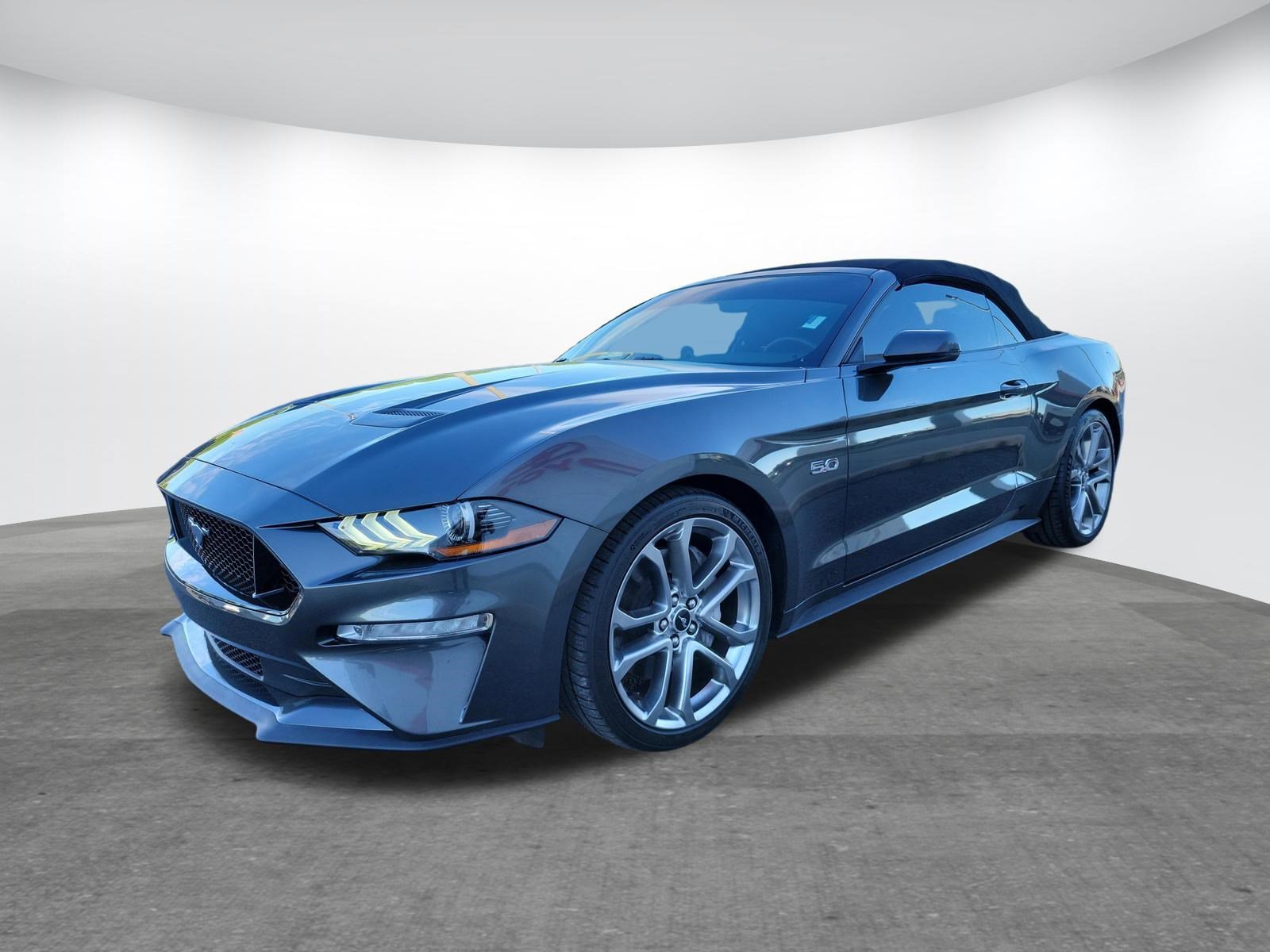Used 2019 Ford Mustang GT Premium image 3