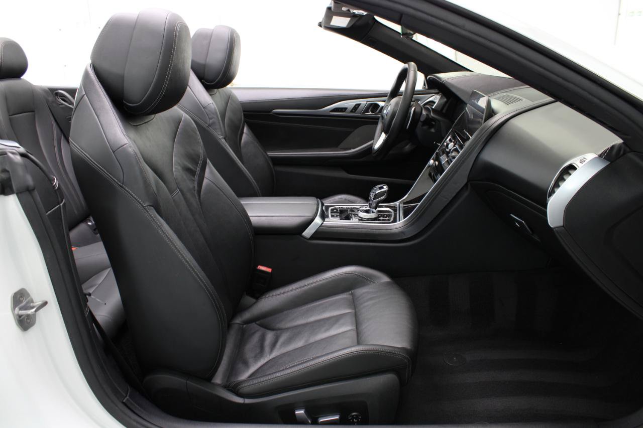 Used 2020 BMW 840i Convertible w/ Driving Assistance Package 2 RWD image 46