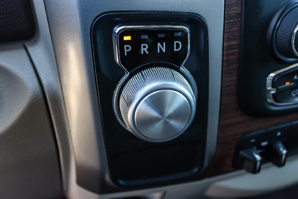 Used 2019 RAM 1500 Laramie w/ Convenience Group RWD image 18