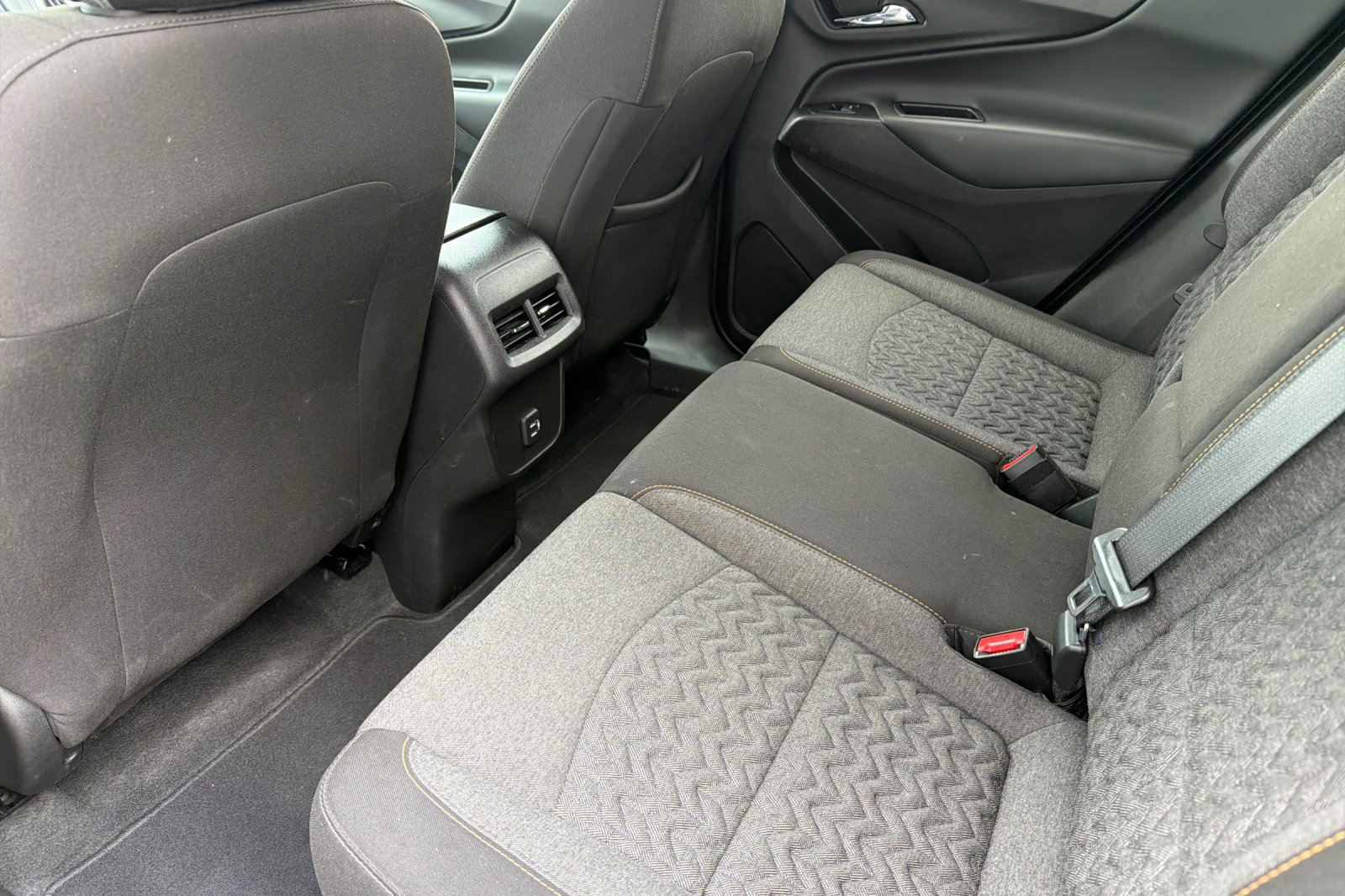 Used 2024 Chevrolet Equinox LT AWD/4WD image 11