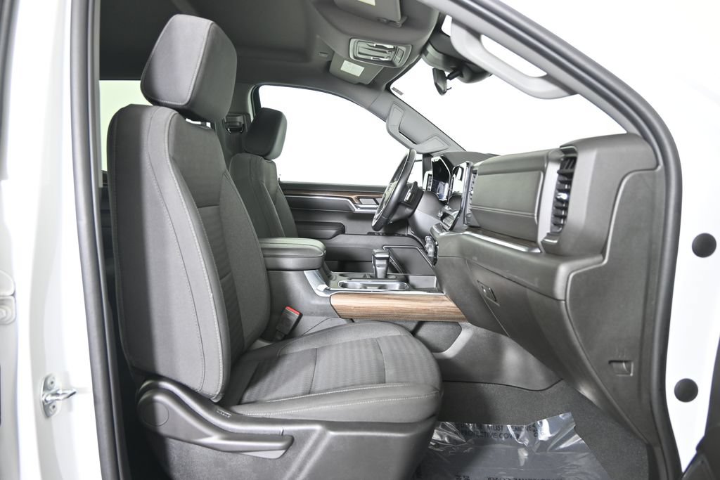 Used 2023 Chevrolet Silverado 1500 RST w/ Rally Edition AWD/4WD image 14