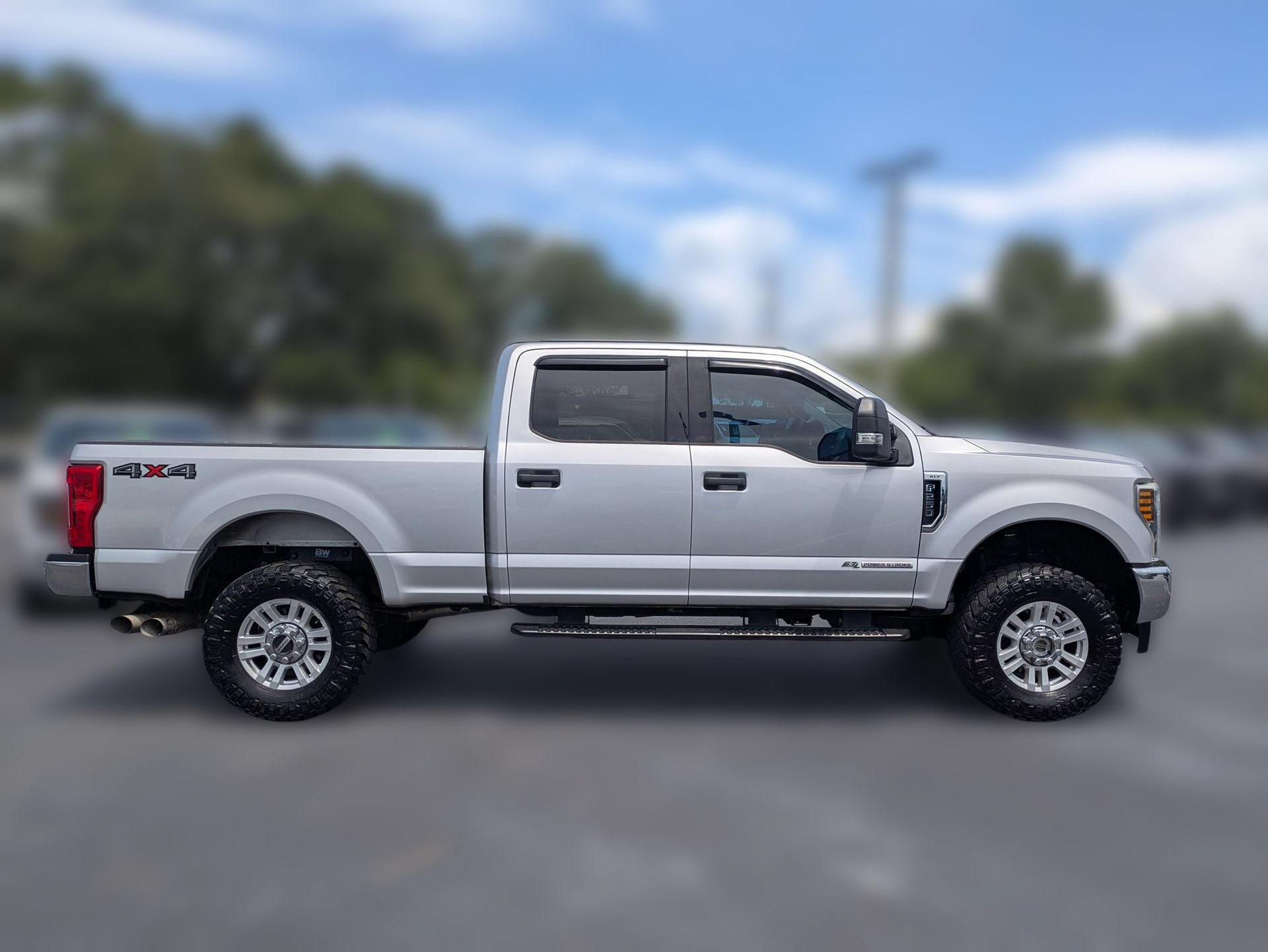 Used 2019 Ford F250 XLT AWD/4WD image 3