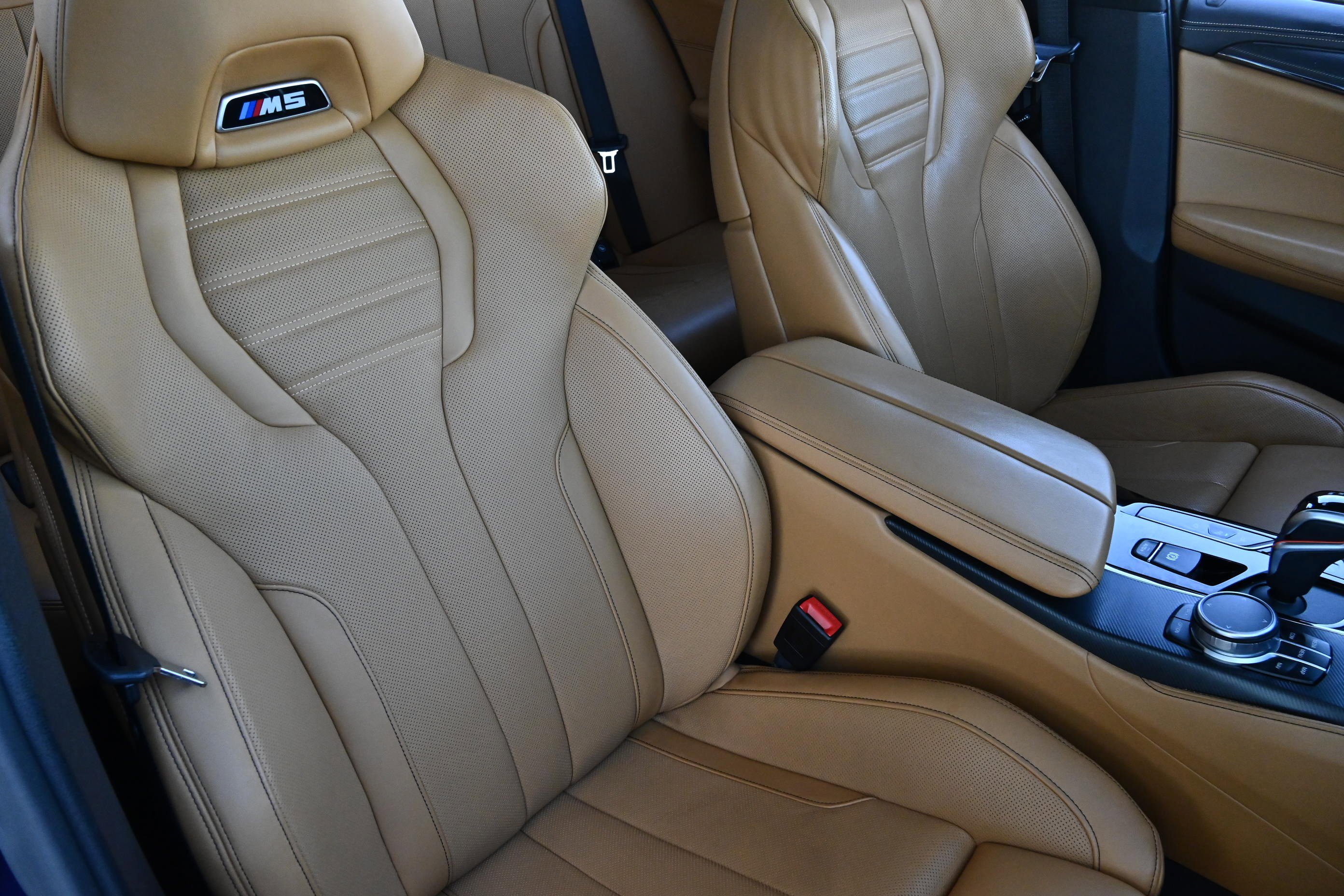 Used 2020 BMW M5 w/ Executive Package image 38