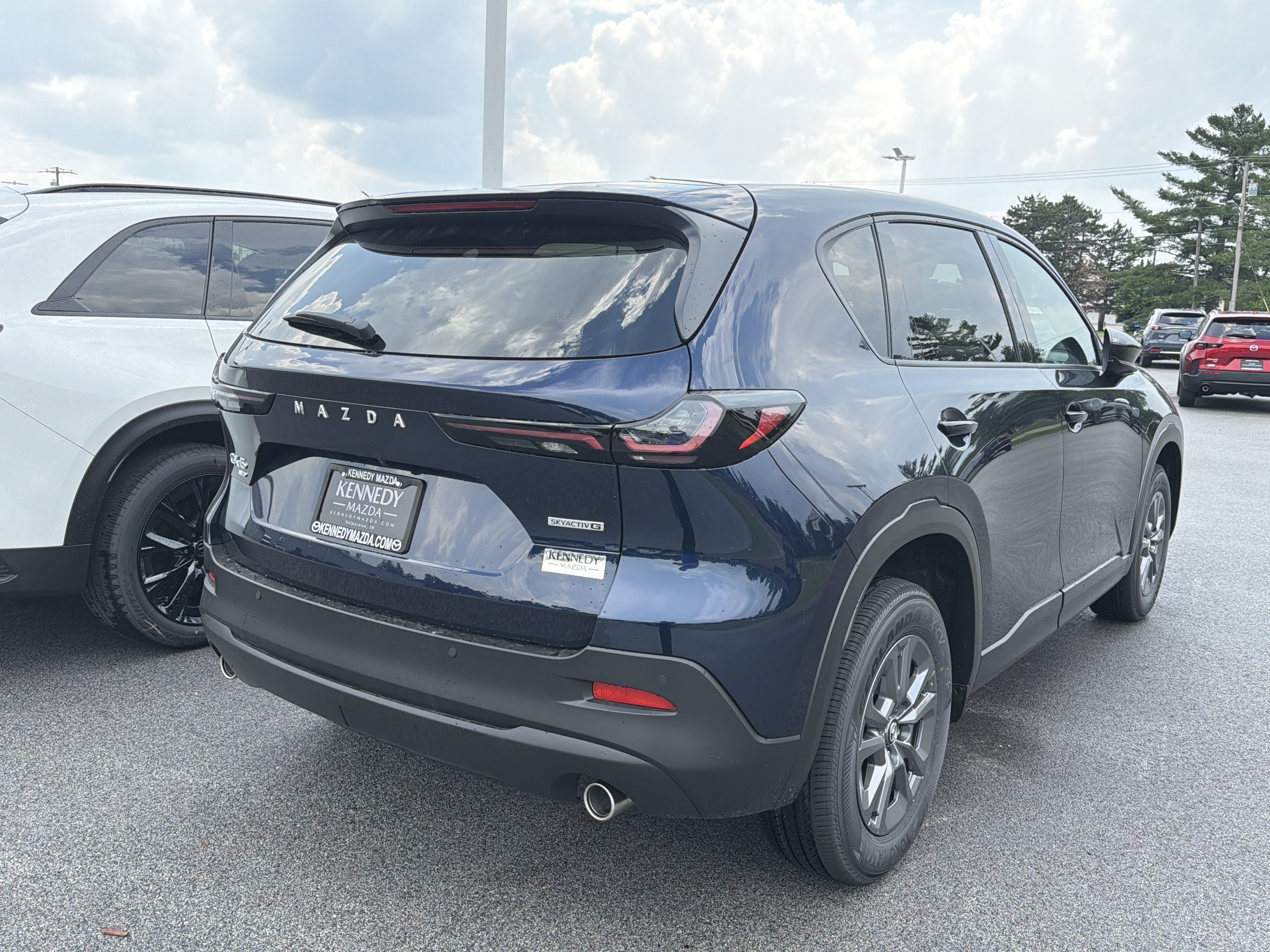 New 2026 MAZDA CX-5 Select AWD/4WD image 3