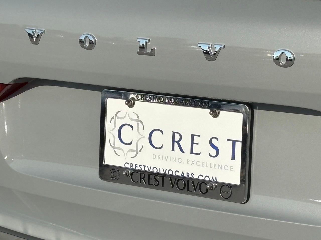 New 2026 Volvo XC60 T8 Ultra w/ Protection Package Premier image 6