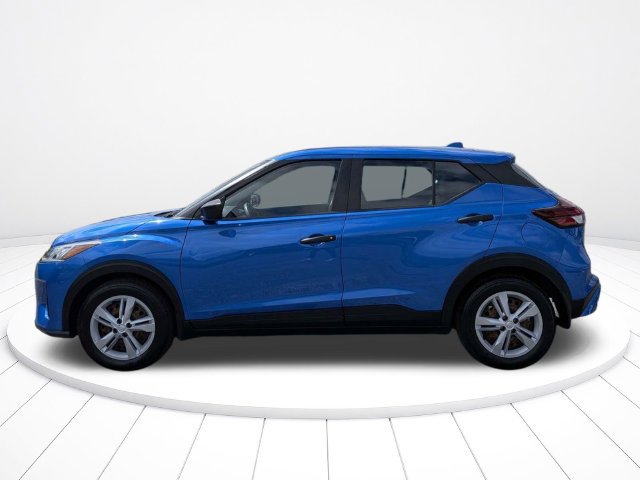 Used 2023 Nissan Kicks S FWD image 6