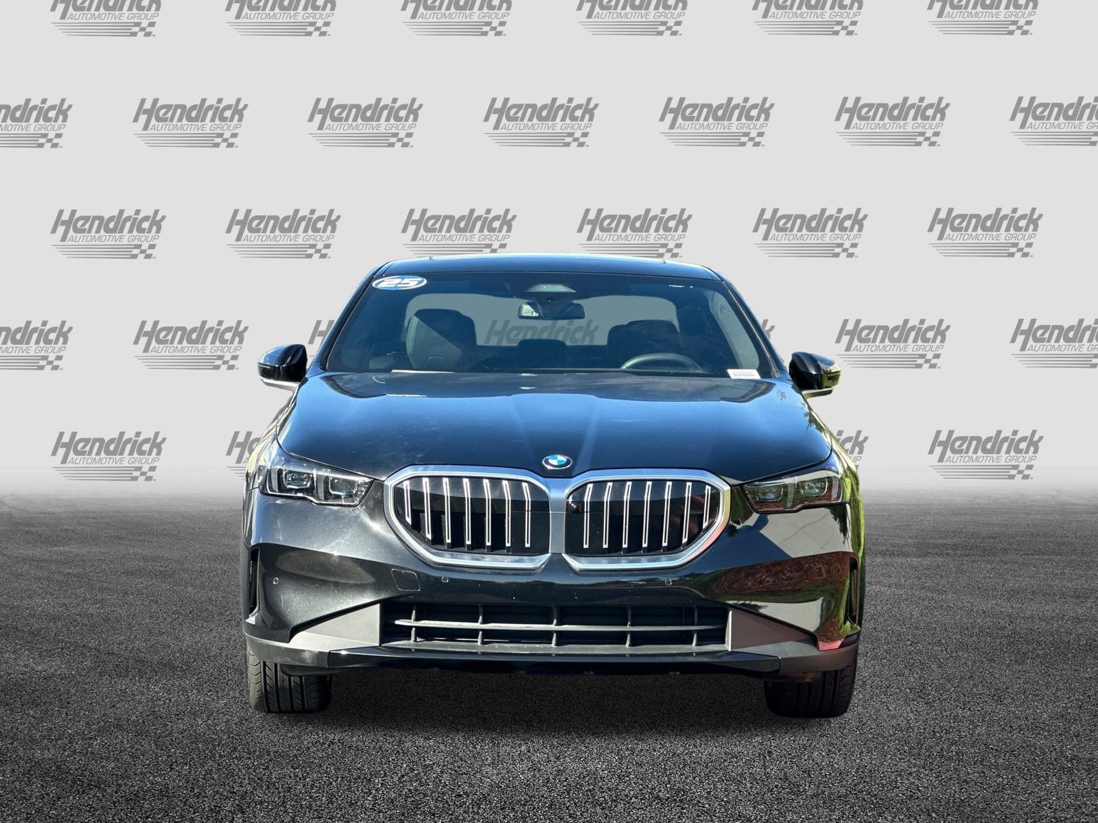 Used 2025 BMW 530i w/ Premium Package image 10