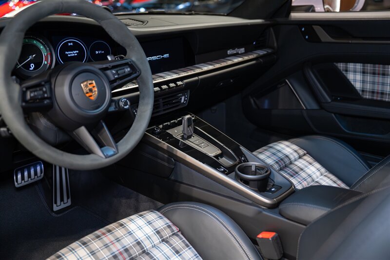 Used 2025 Porsche 911 Turbo S AWD/4WD image 15