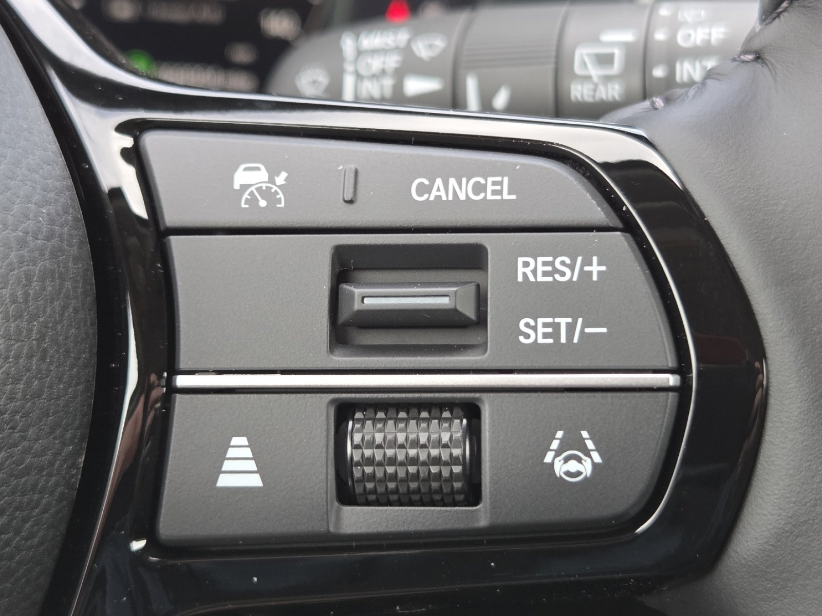 New 2026 Honda CR-V EX-L image 9