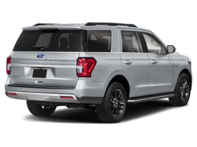 Used 2024 Ford Expedition XLT RWD image 2