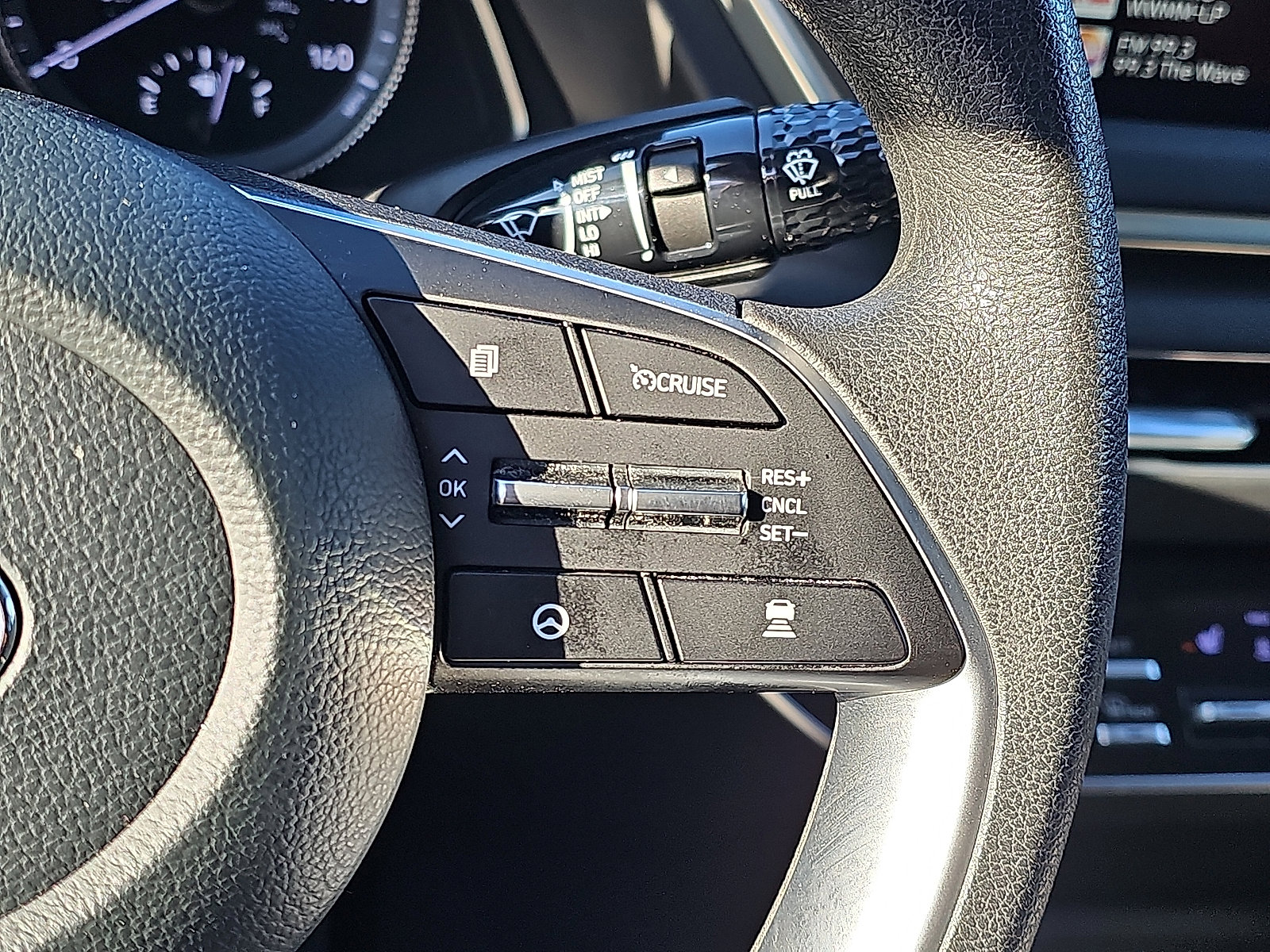 Used 2023 Hyundai Sonata SEL w/ Cargo Package image 22