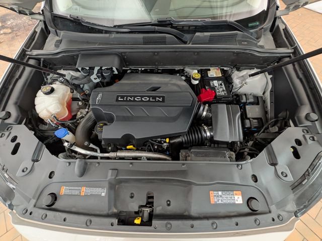 Used 2019 Lincoln Nautilus Select AWD/4WD image 26