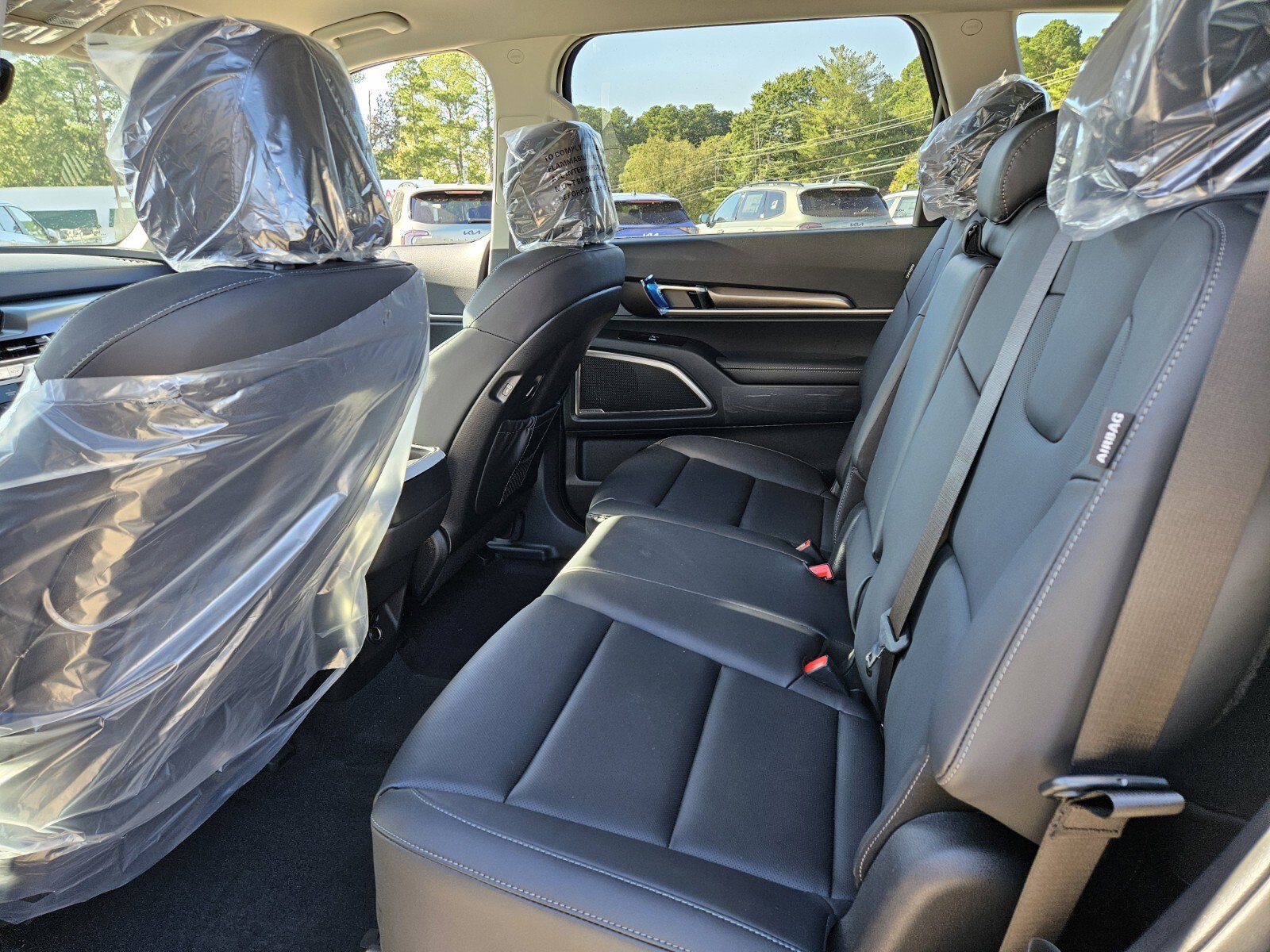 New 2025 Kia Telluride LX image 10