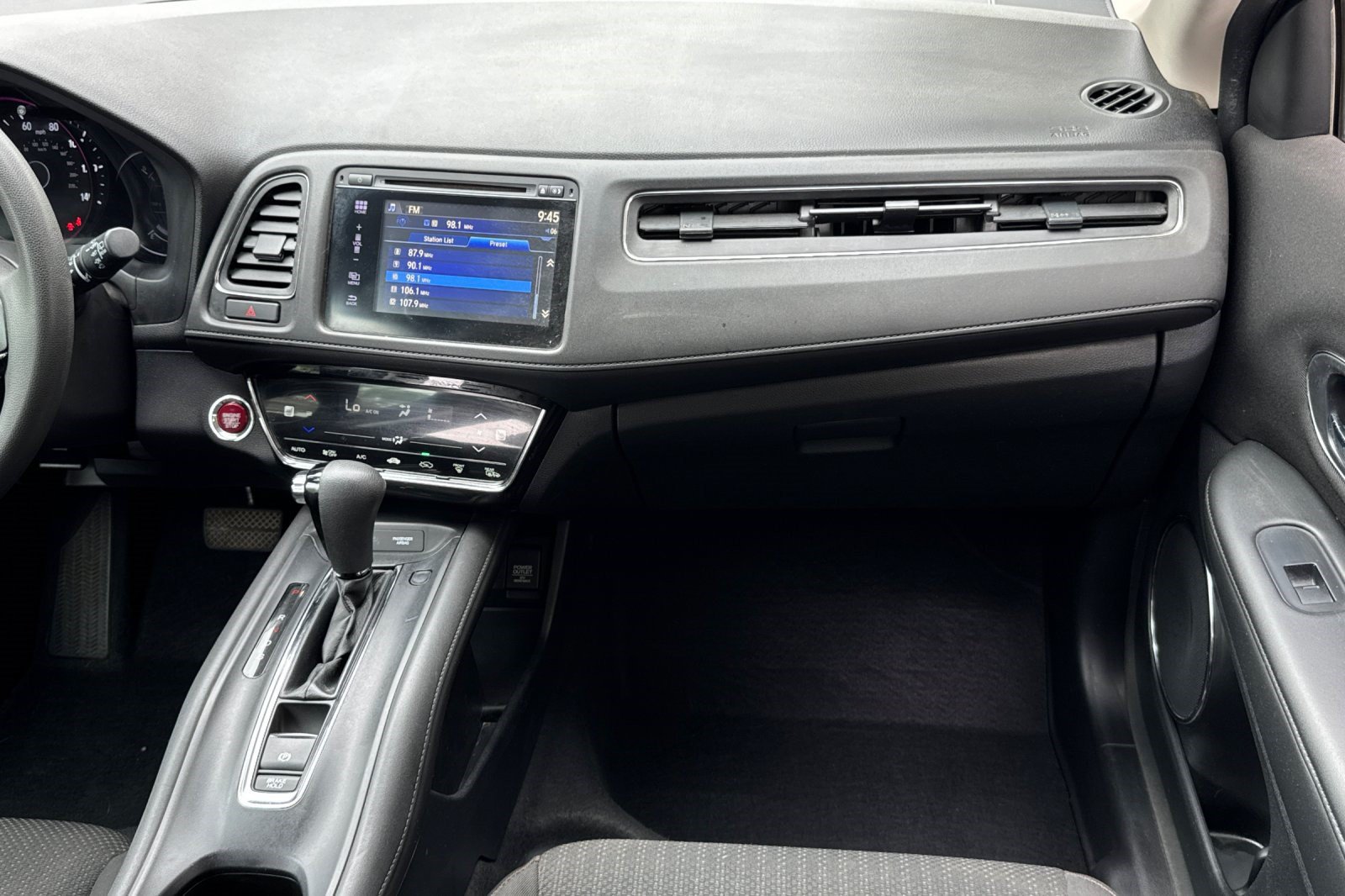 Used 2016 Honda HR-V EX image 28