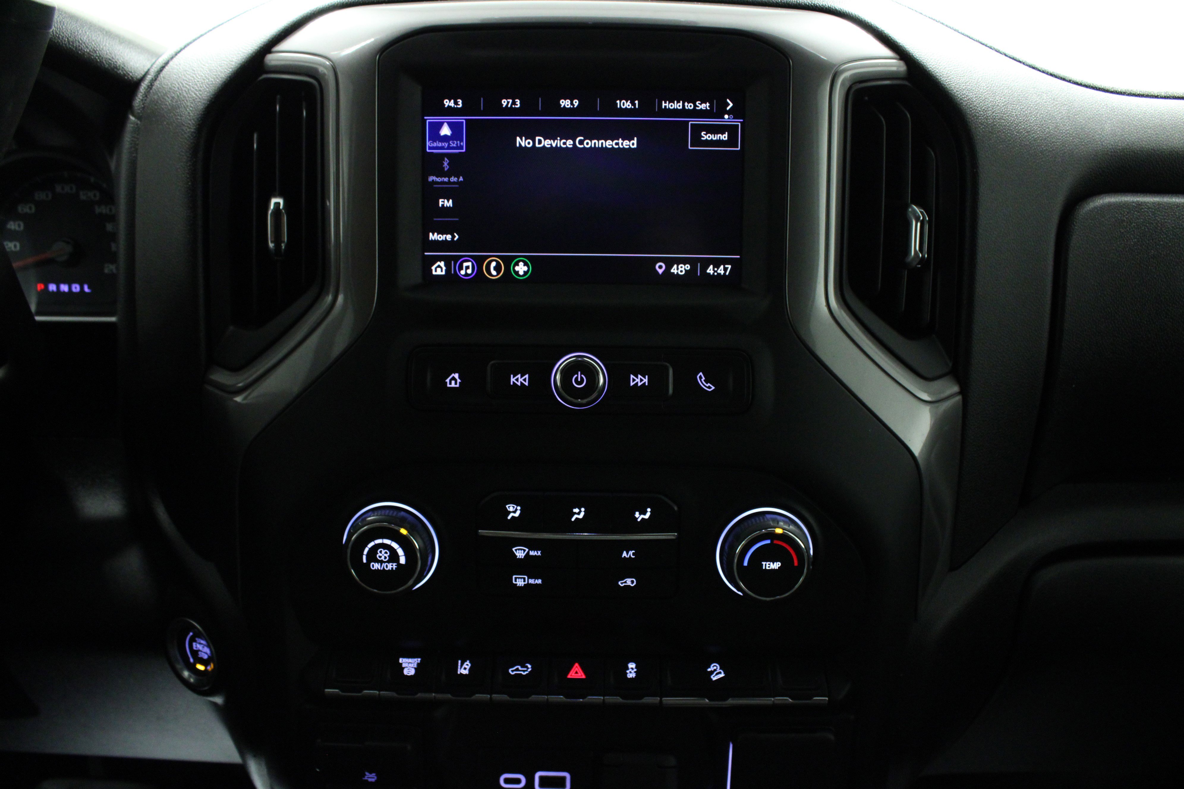 Used 2024 Chevrolet Silverado 2500 W/T image 21