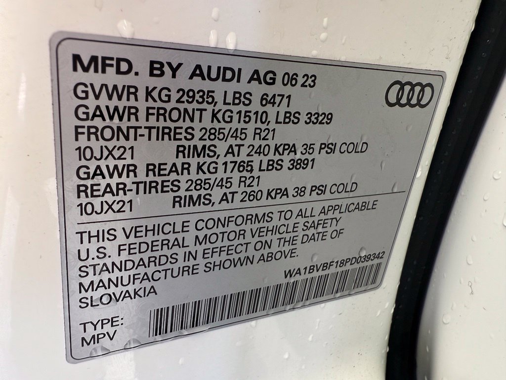 Used 2023 Audi Q8 Premium Plus w/ Premium Plus Package AWD/4WD image 35