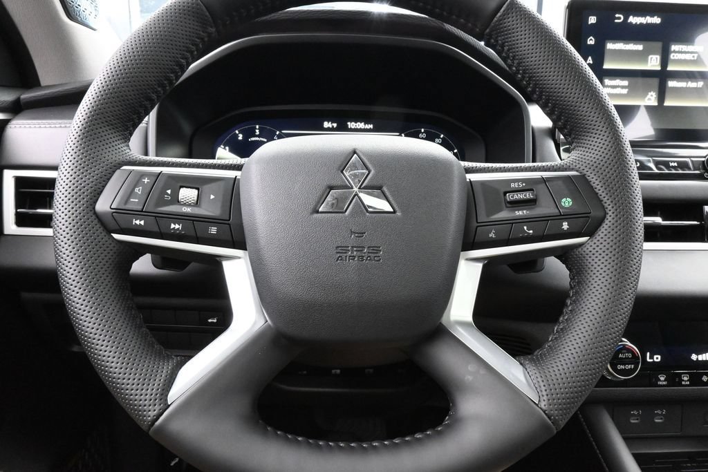 New 2026 Mitsubishi Outlander SE FWD image 30