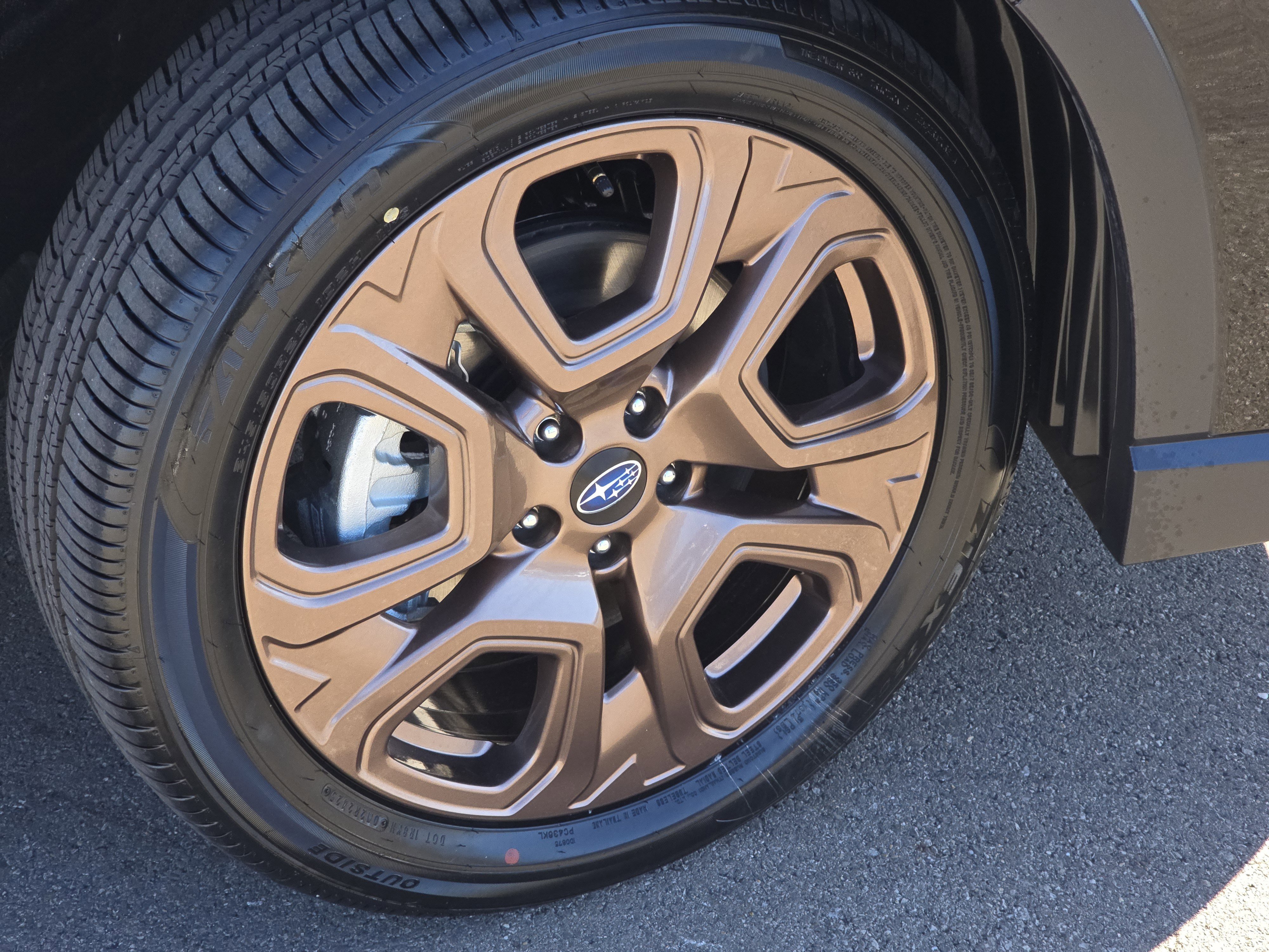 New 2025 Subaru Ascent Bronze Edition image 14