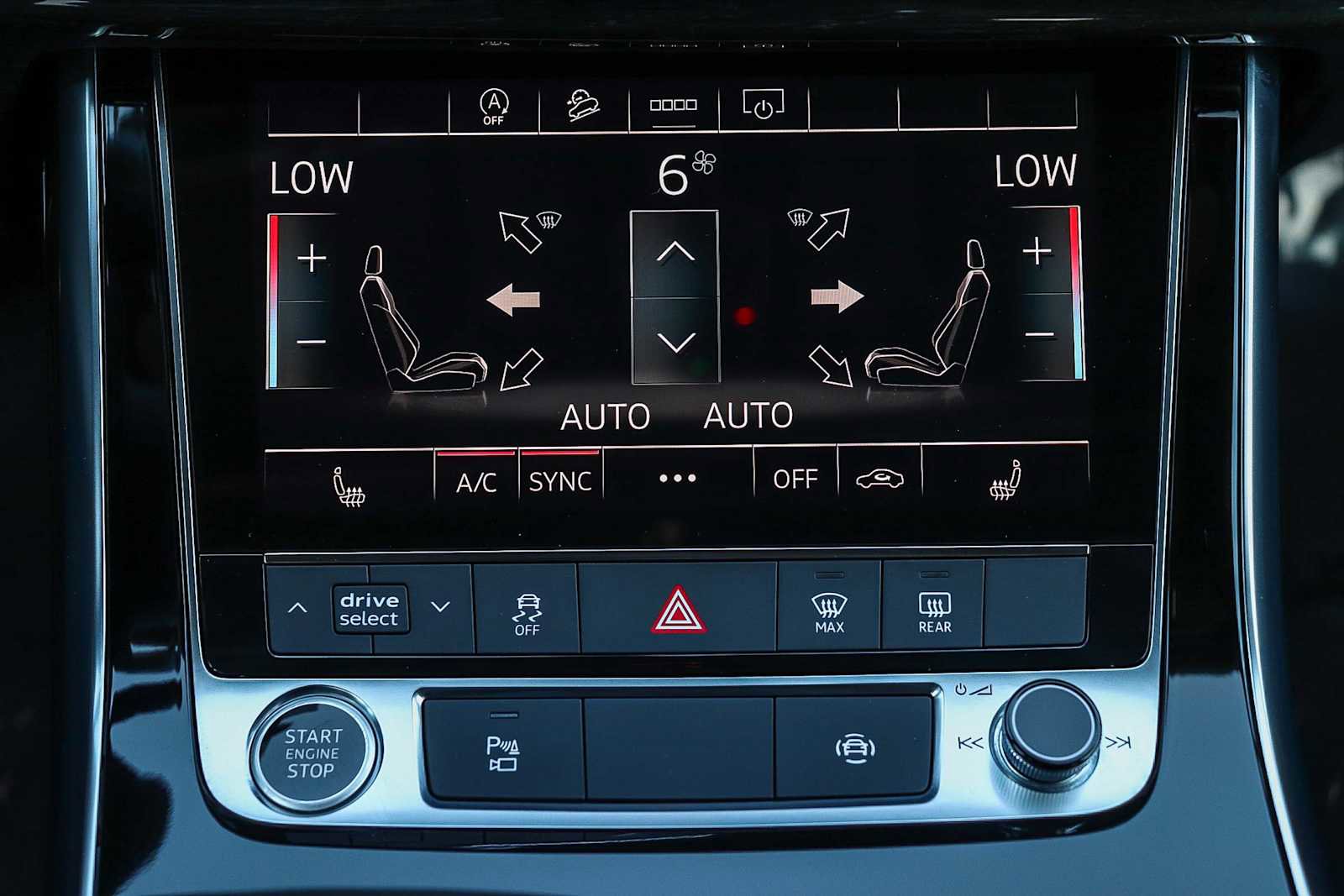 Used 2025 Audi Q7 2.0T Premium w/ Convenience Plus Package image 18