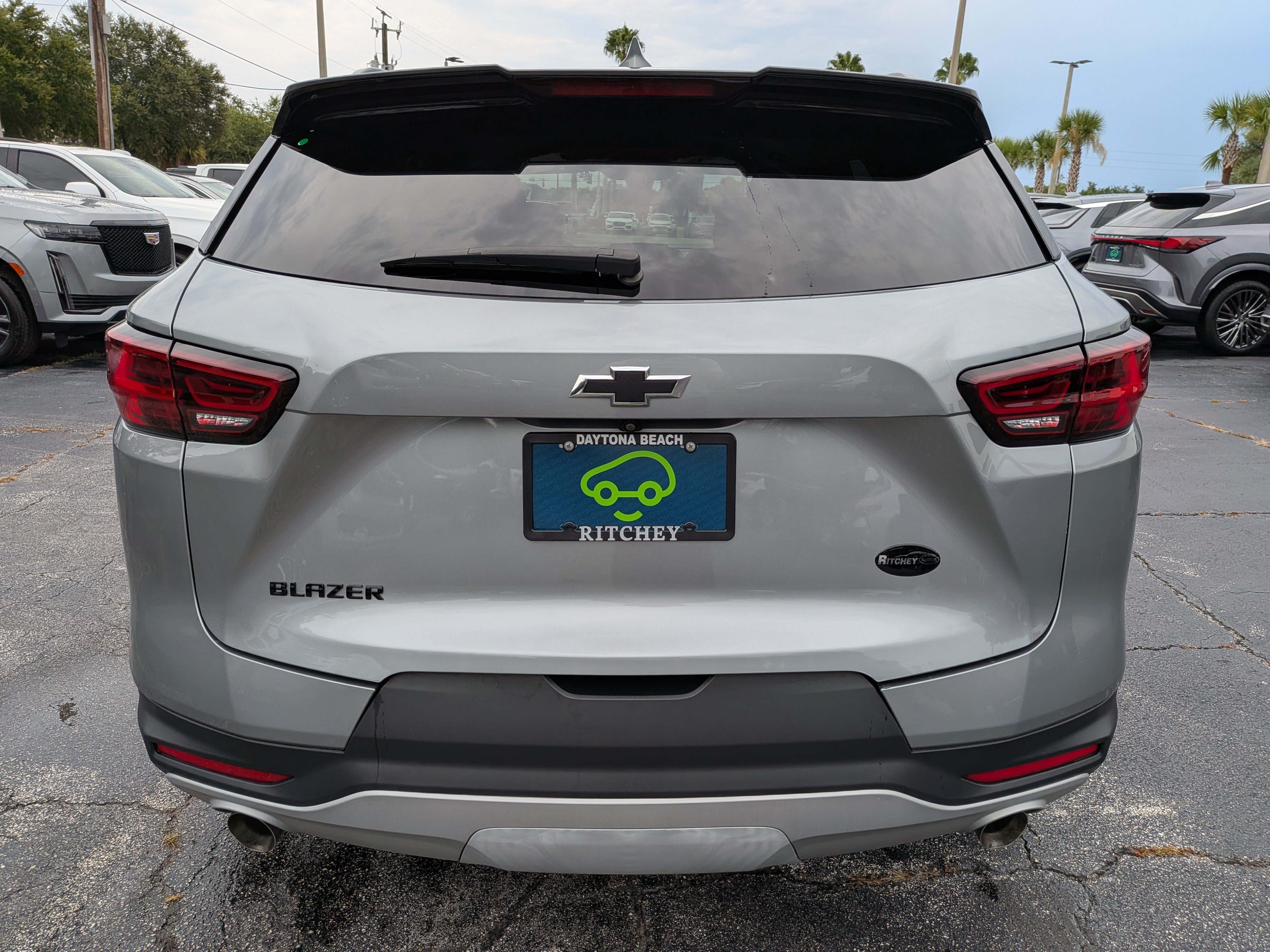 Certified 2024 Chevrolet Blazer LT w/ Midnight/Sport Edition FWD image 5