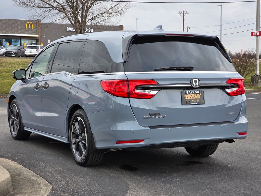 Used 2024 Honda Odyssey Elite image 7
