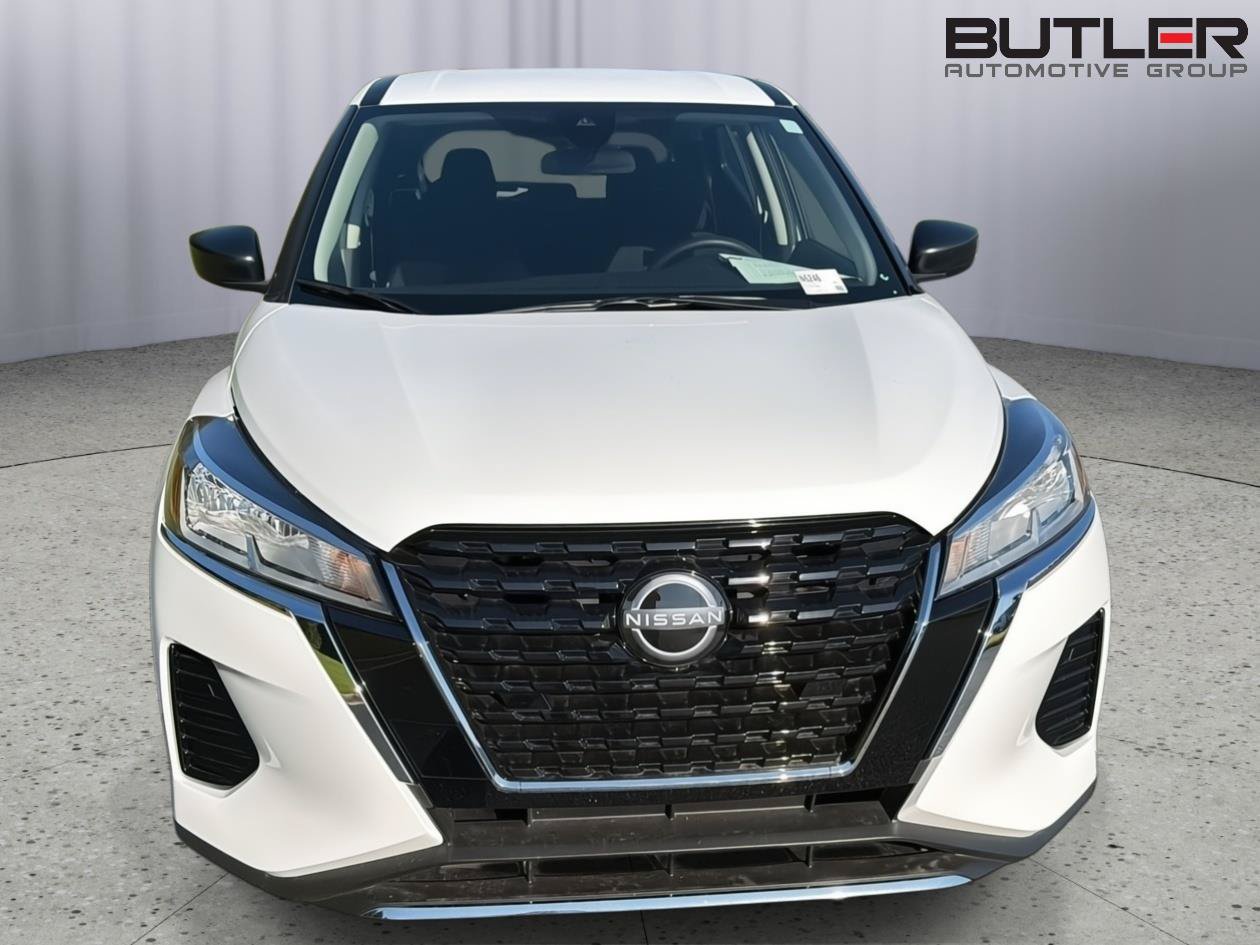 Used 2024 Nissan Kicks S FWD image 9