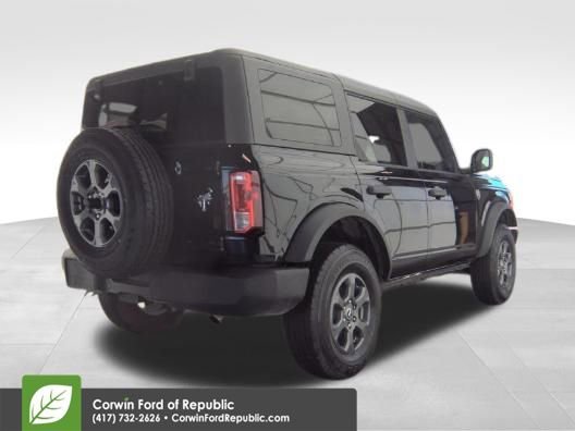 Used 2025 Ford Bronco Big Bend AWD/4WD image 3
