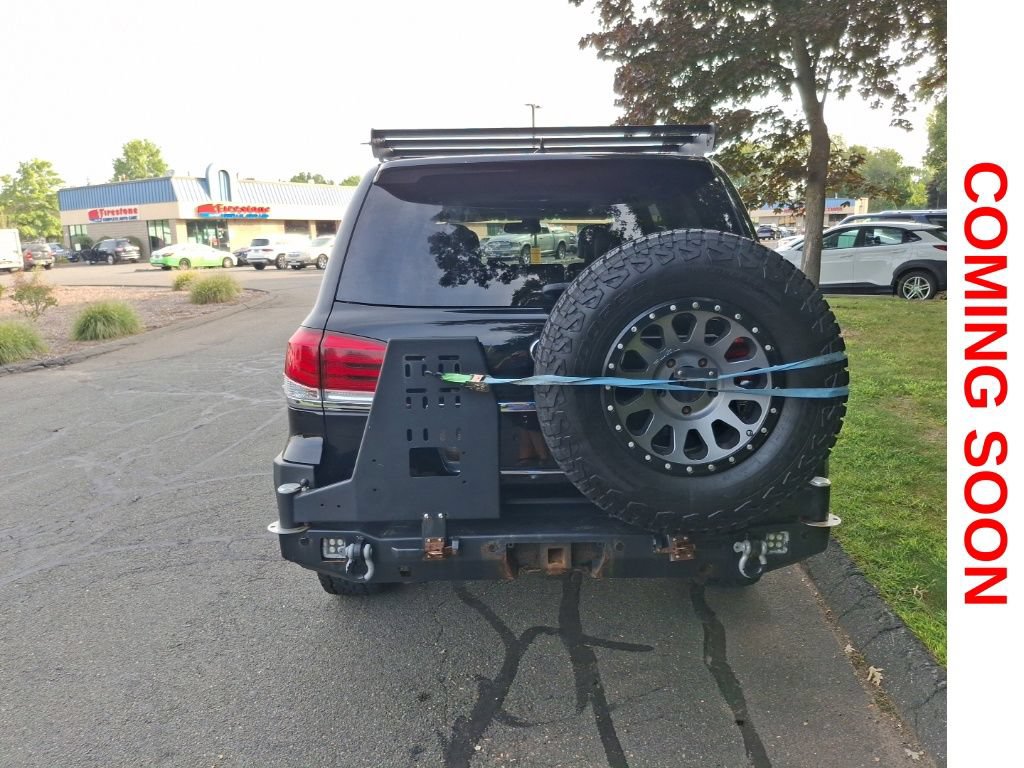 Used 2013 Lexus LX 570 4WD w/ Luxury Pkg image 7
