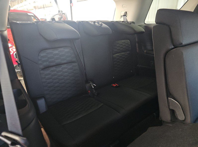 Used 2024 Nissan Pathfinder SV AWD/4WD image 20