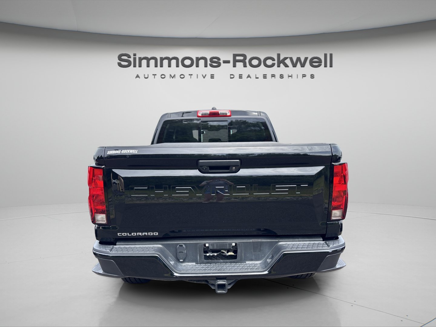 Used 2024 Chevrolet Colorado Trail Boss w/ Advanced Trailering Package AWD/4WD image 4