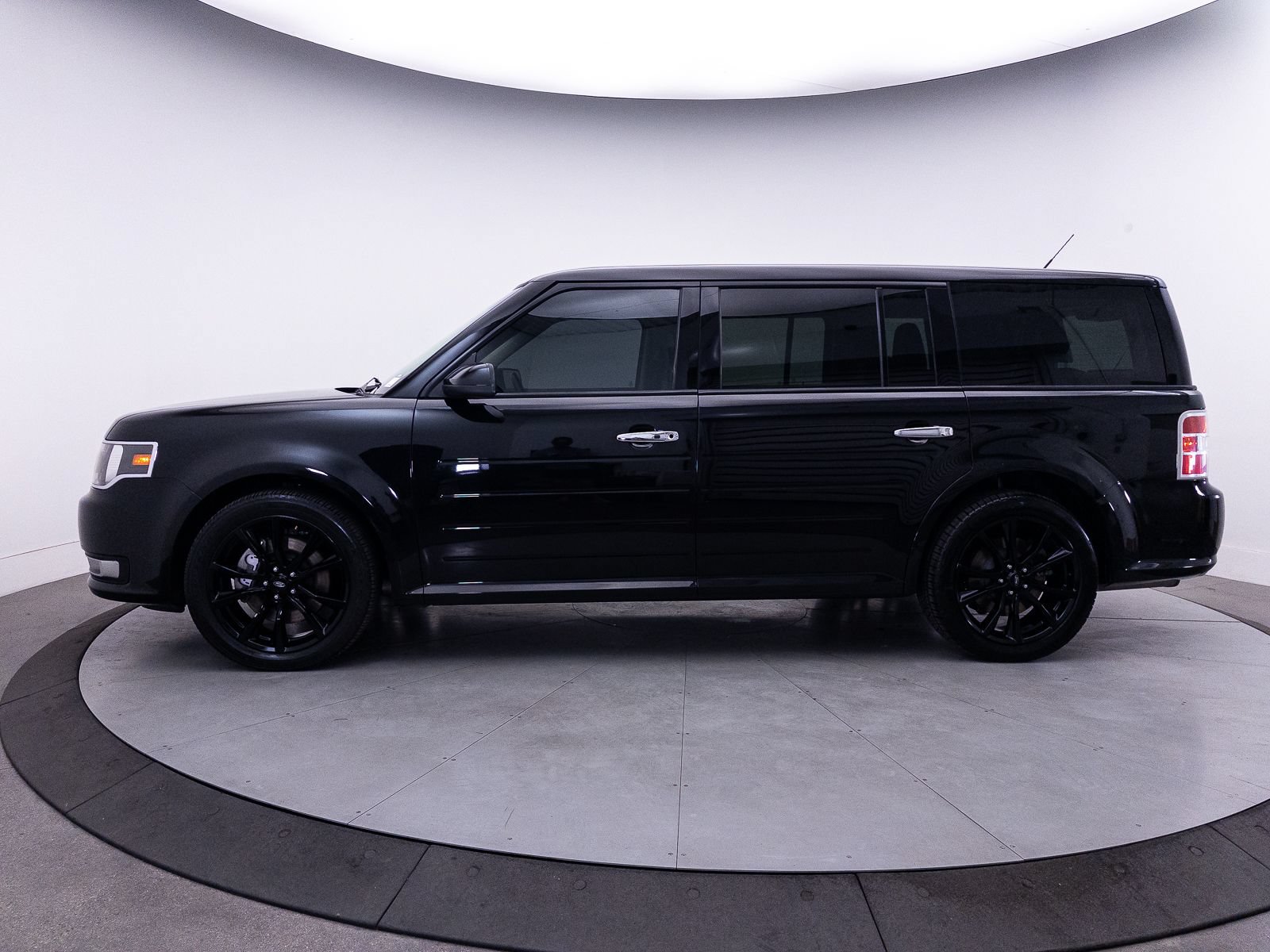Used 2019 Ford Flex SEL w/ Equipment Group 202A FWD image 42