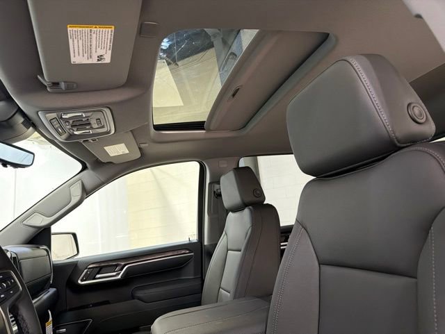 New 2026 Chevrolet Silverado 1500 LTZ w/ Technology Package AWD/4WD image 21
