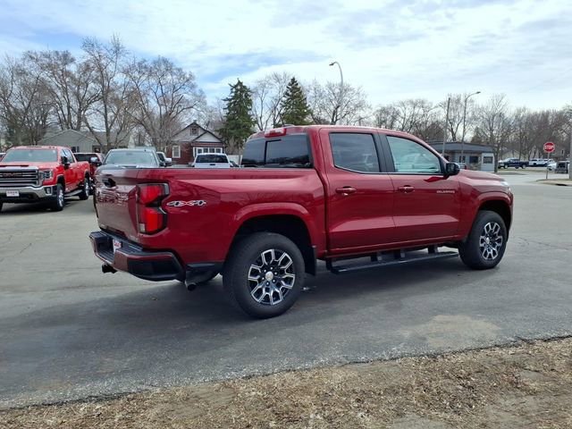 Used 2024 Chevrolet Colorado LT w/ LT Convenience Package III AWD/4WD image 3