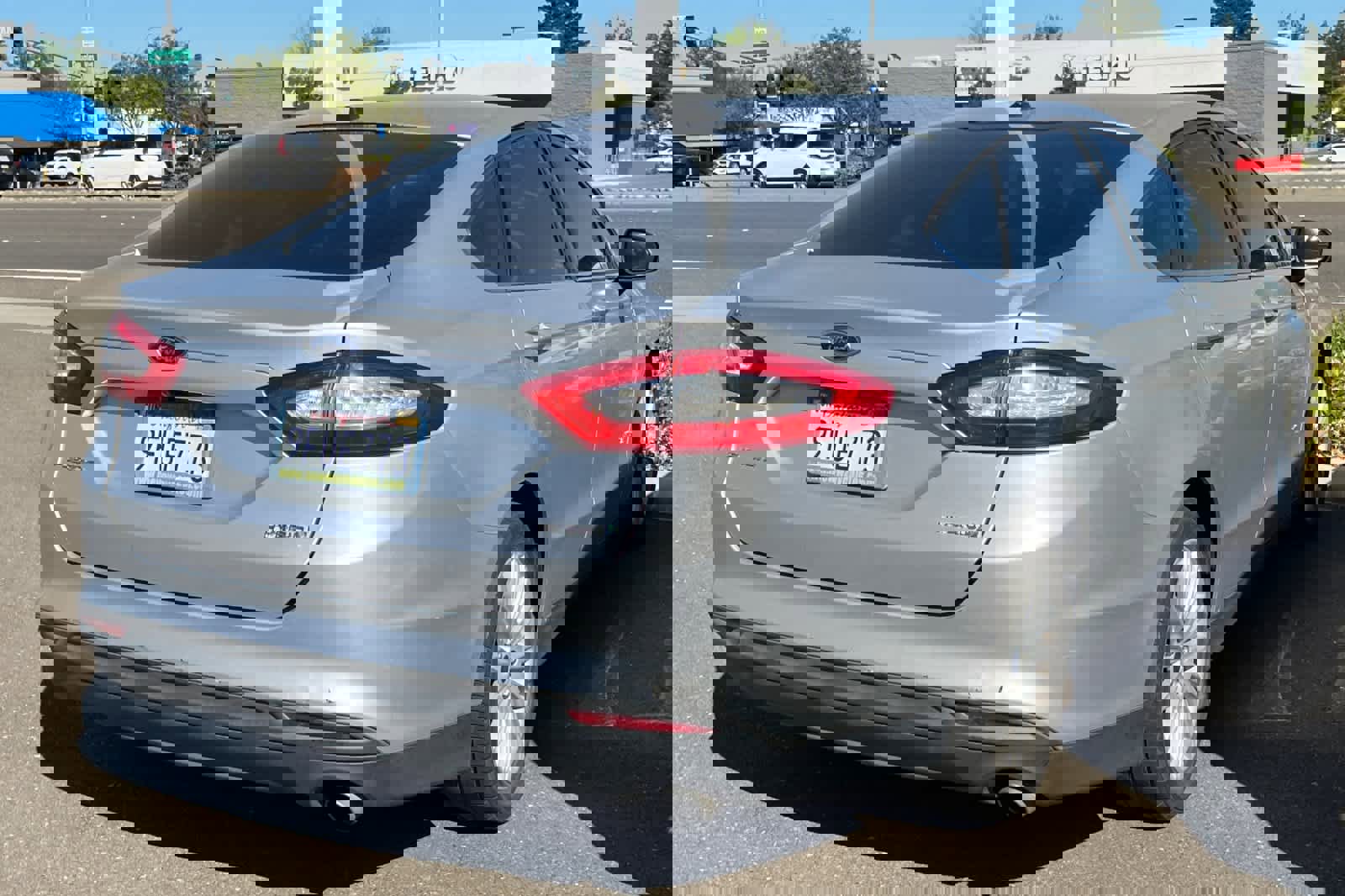 Used 2016 Ford Fusion S image 4