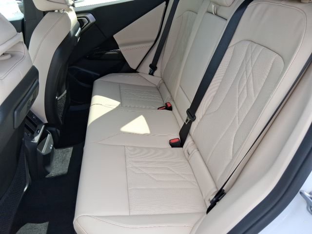 New 2026 BMW X3 xDrive30 w/ Premium Package AWD/4WD image 15