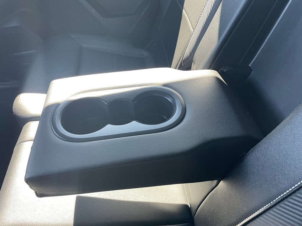 Used 2022 Volkswagen Atlas Cross Sport SE image 21
