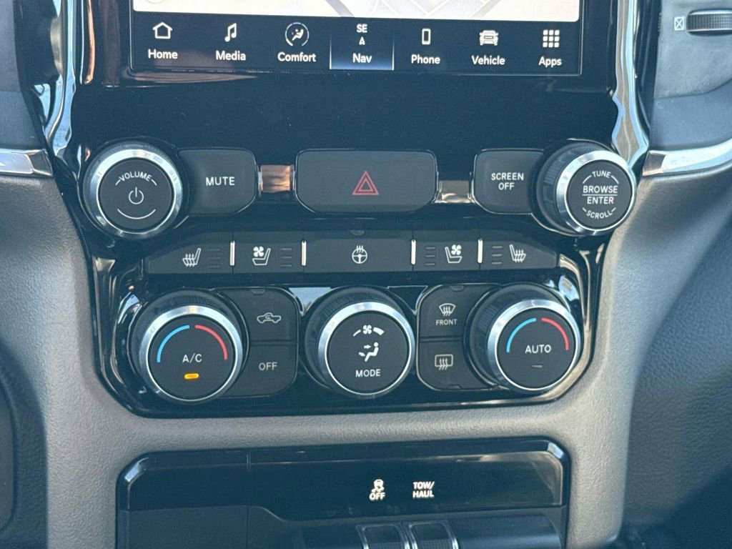 Used 2024 RAM 1500 Laramie image 18