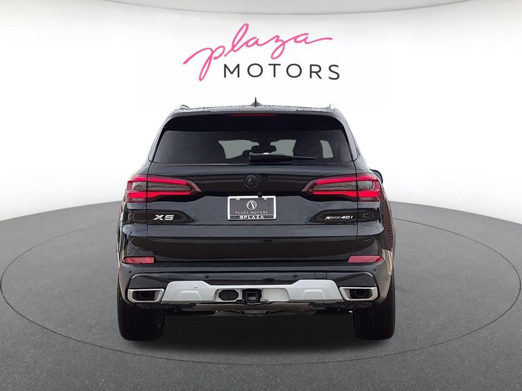 Used 2023 BMW X5 xDrive40i w/ Premium Package AWD/4WD image 6