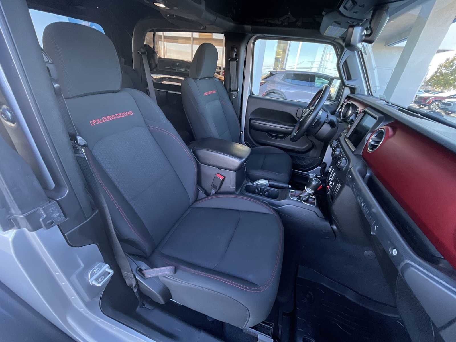 Used 2018 Jeep Wrangler Rubicon image 24