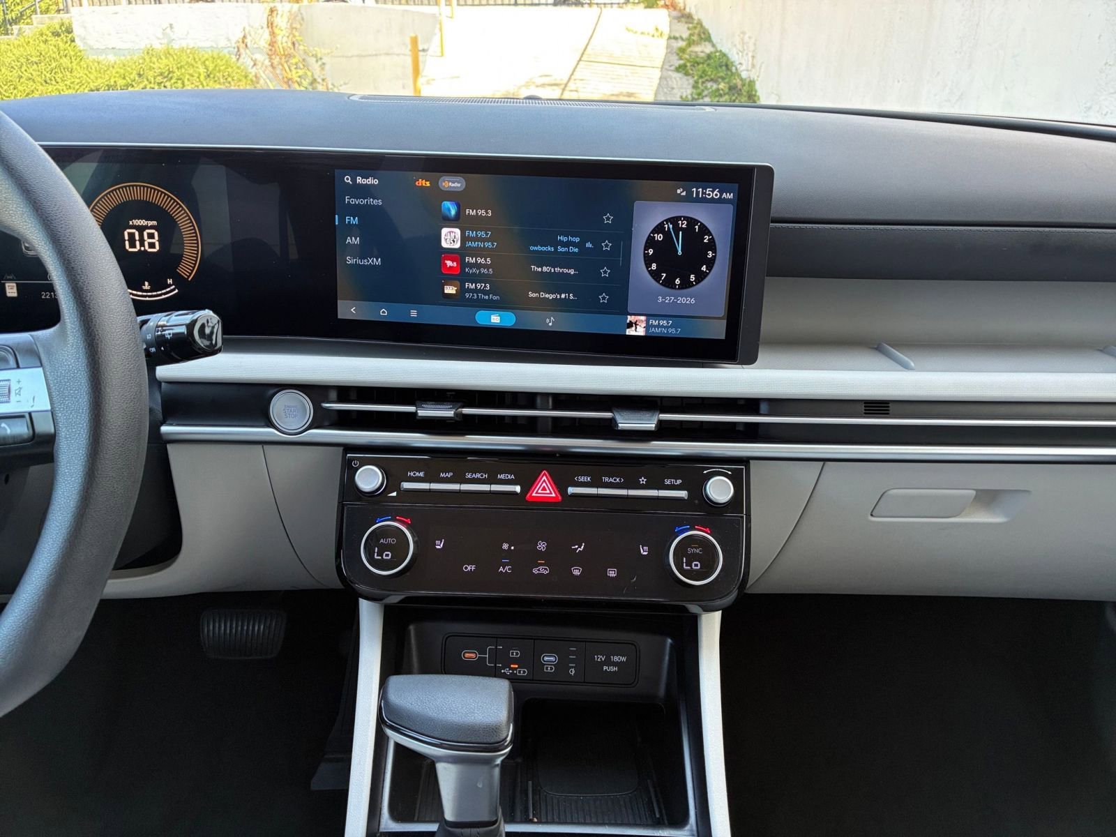 Used 2025 Hyundai Tucson SEL FWD image 17