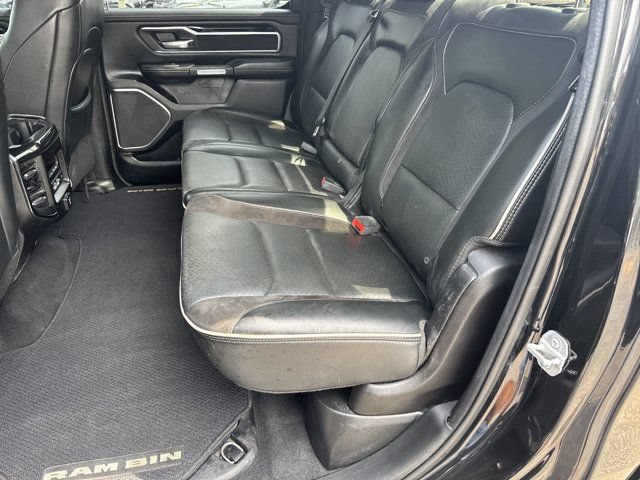 Used 2019 RAM 1500 Laramie AWD/4WD image 23