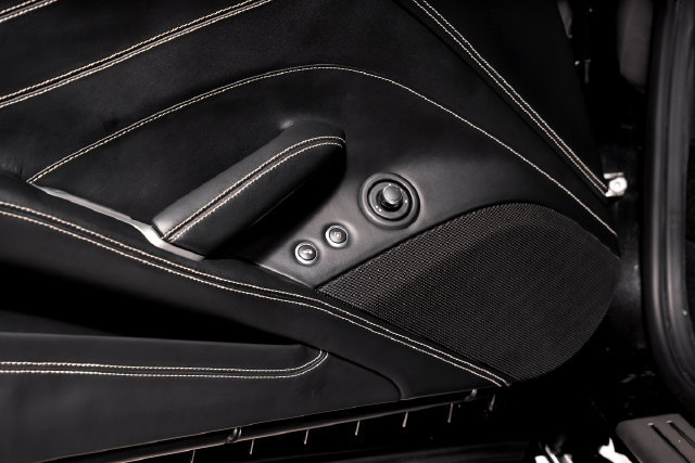 Used 2015 Ferrari California T RWD image 65