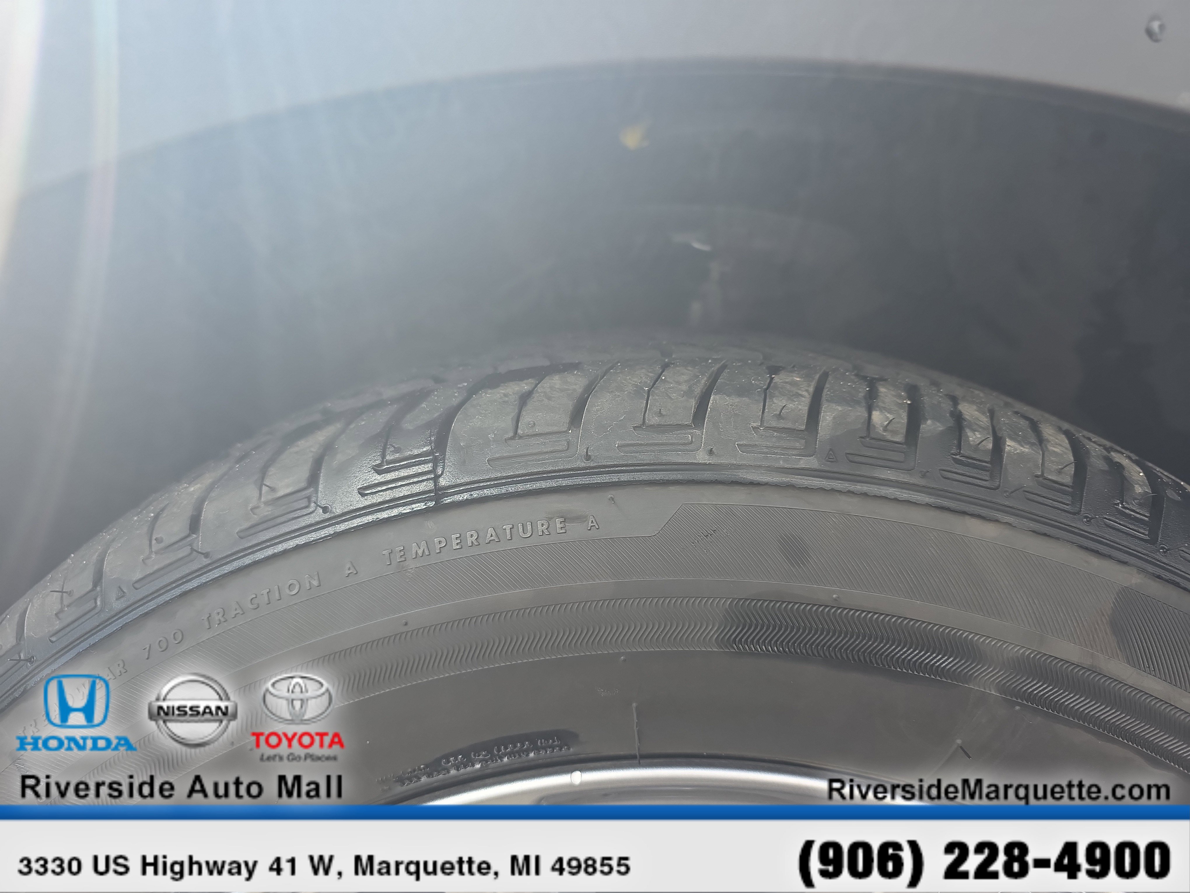 Used 2024 Honda CR-V EX image 12