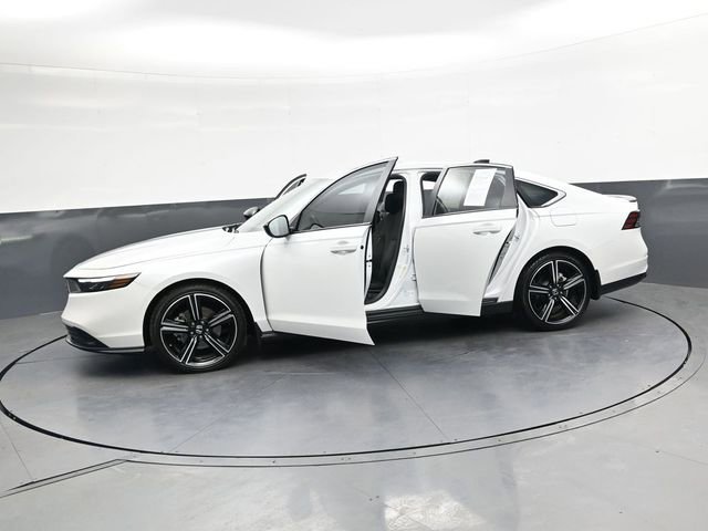 Used 2023 Honda Accord Sport image 41
