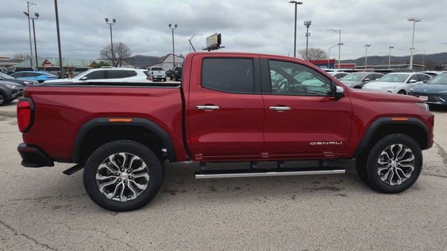 New 2026 GMC Canyon Denali AWD/4WD image 9