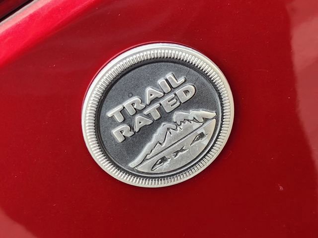 Used 2013 Jeep Wrangler Sport AWD/4WD image 12