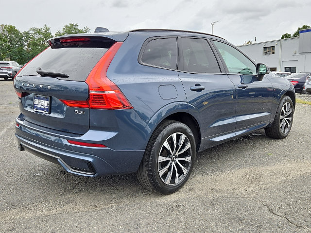 Used 2024 Volvo XC60 B5 Core w/ Climate Package AWD/4WD image 6