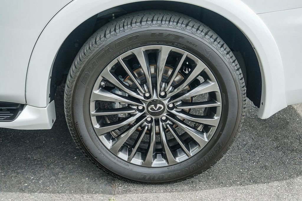 Certified 2024 INFINITI QX80 Premium Select w/ Cargo Package AWD/4WD image 10