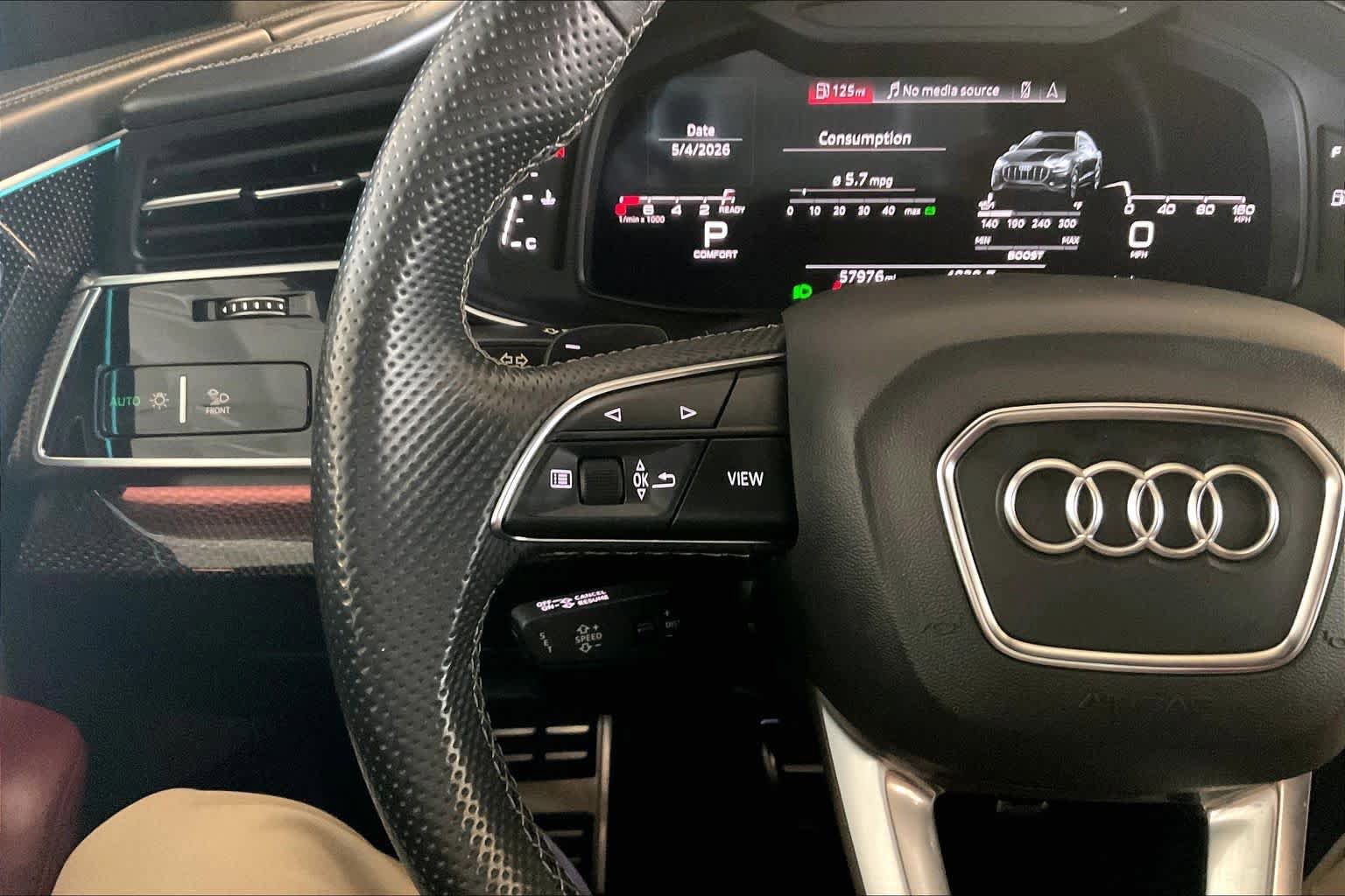 Used 2021 Audi SQ8 Prestige w/ Prestige Package AWD/4WD image 21