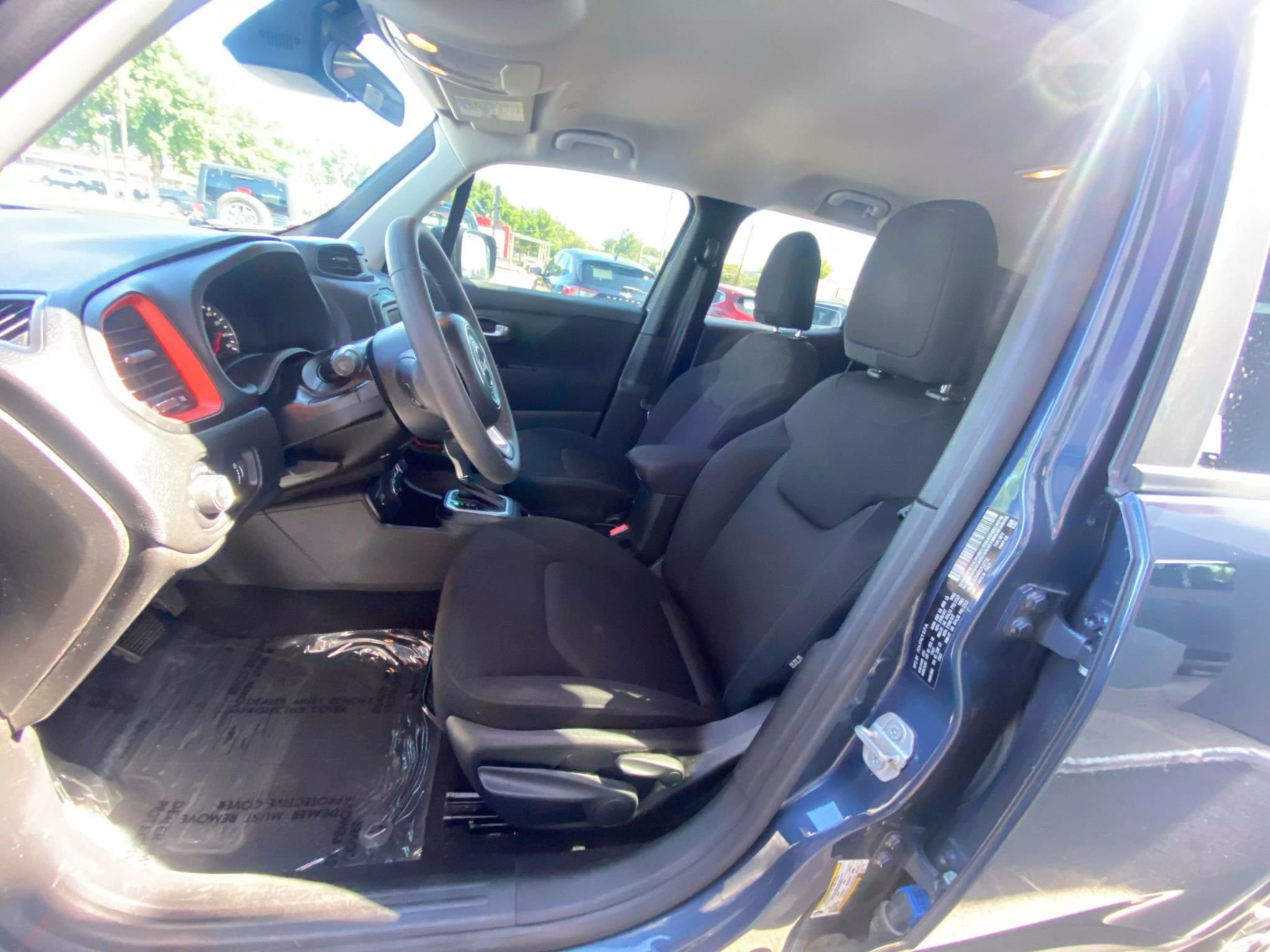 Used 2020 Jeep Renegade Sport image 8